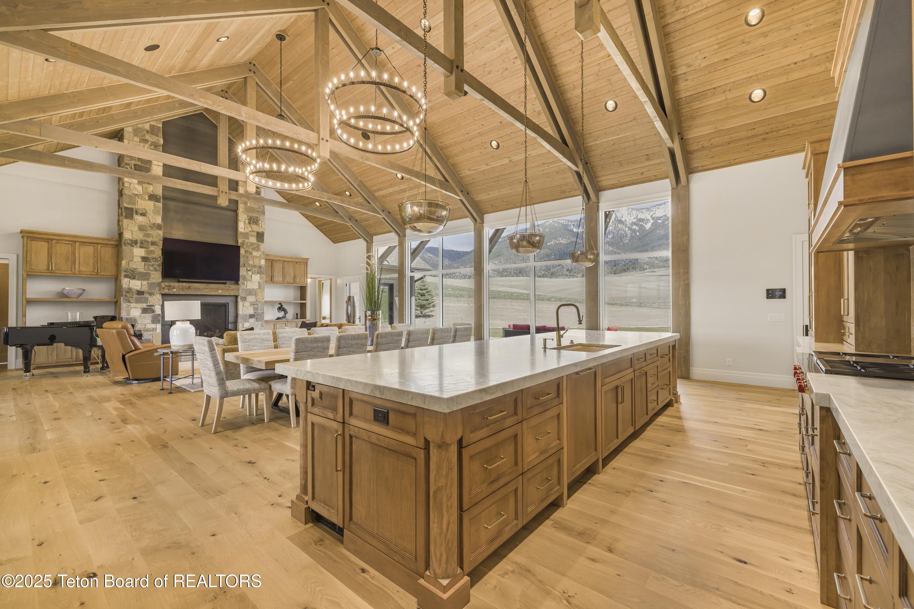 Swan Valley, Idaho 83449, United States, 4 Bedrooms Bedrooms, ,4 BathroomsBathrooms,Residential,Active,181524