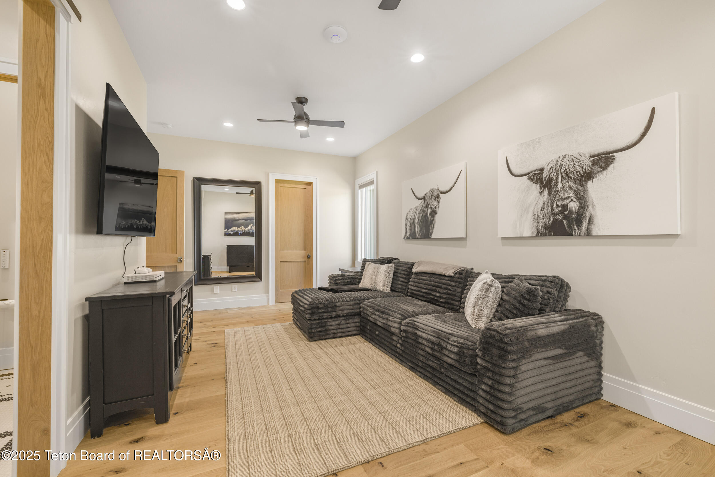 Swan Valley, Idaho 83449, United States, 4 Bedrooms Bedrooms, ,4 BathroomsBathrooms,Residential,Active,181524