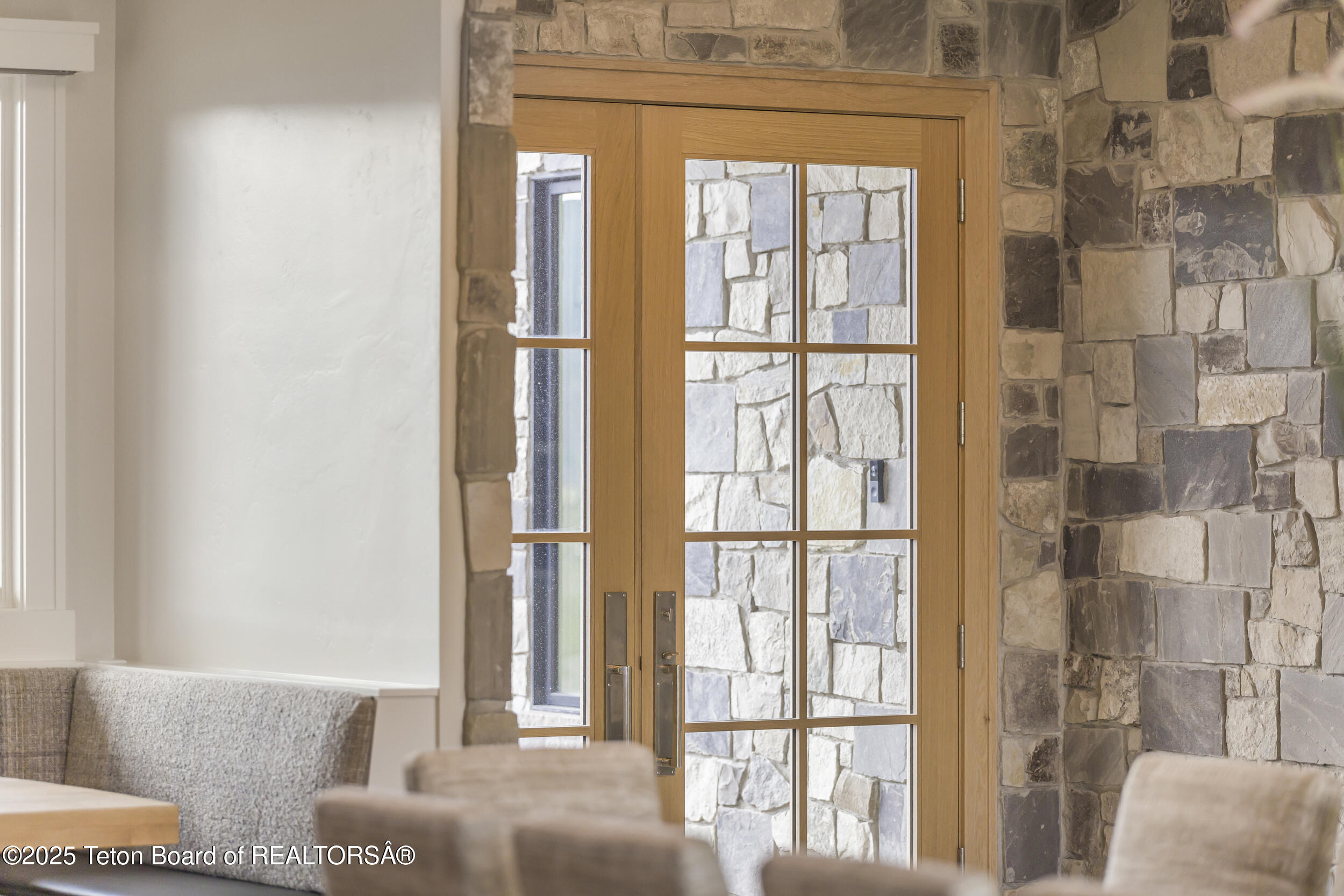 Swan Valley, Idaho 83449, United States, 4 Bedrooms Bedrooms, ,4 BathroomsBathrooms,Residential,Active,181524