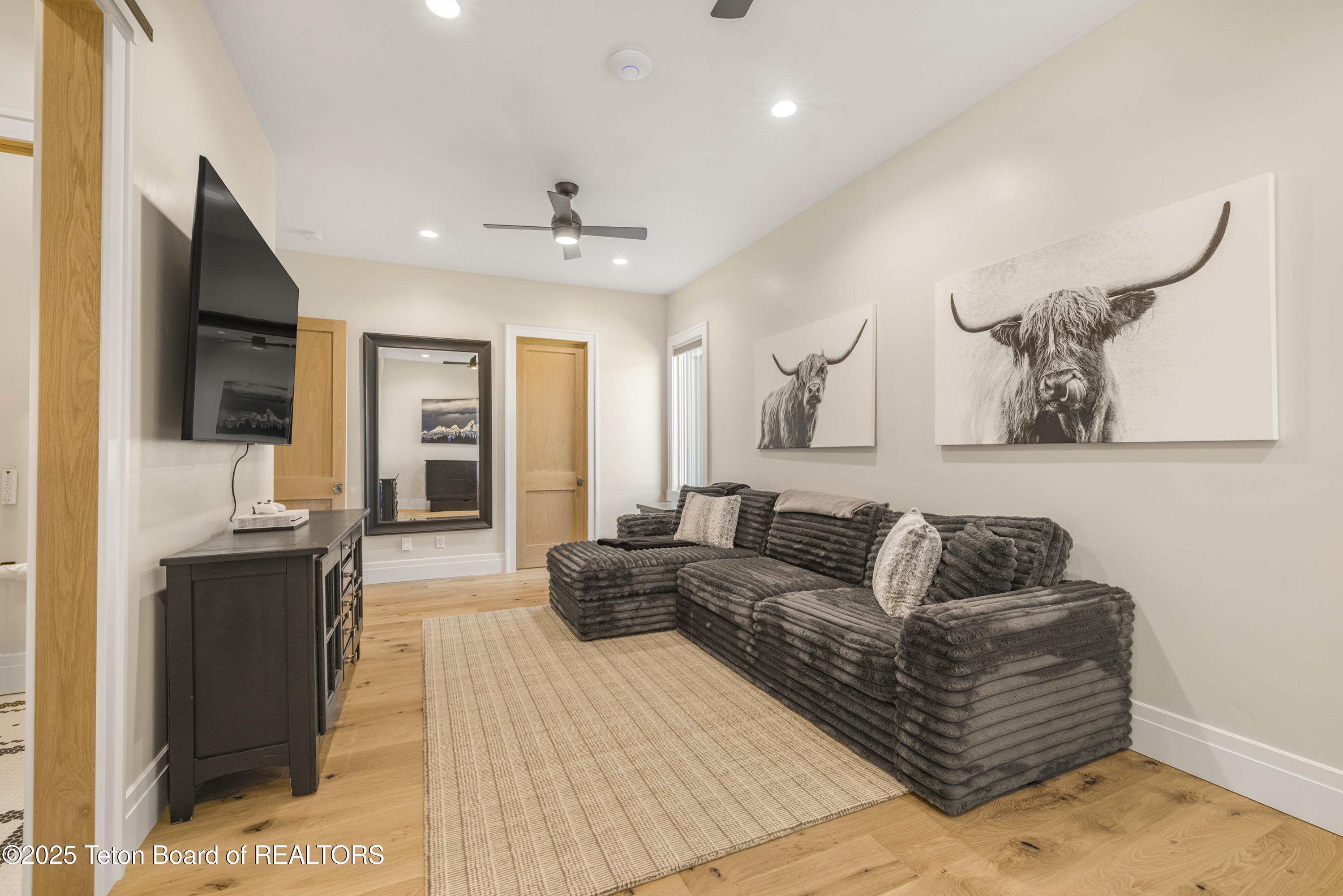 Swan Valley, Idaho 83449, United States, 4 Bedrooms Bedrooms, ,4 BathroomsBathrooms,Residential,Active,181524