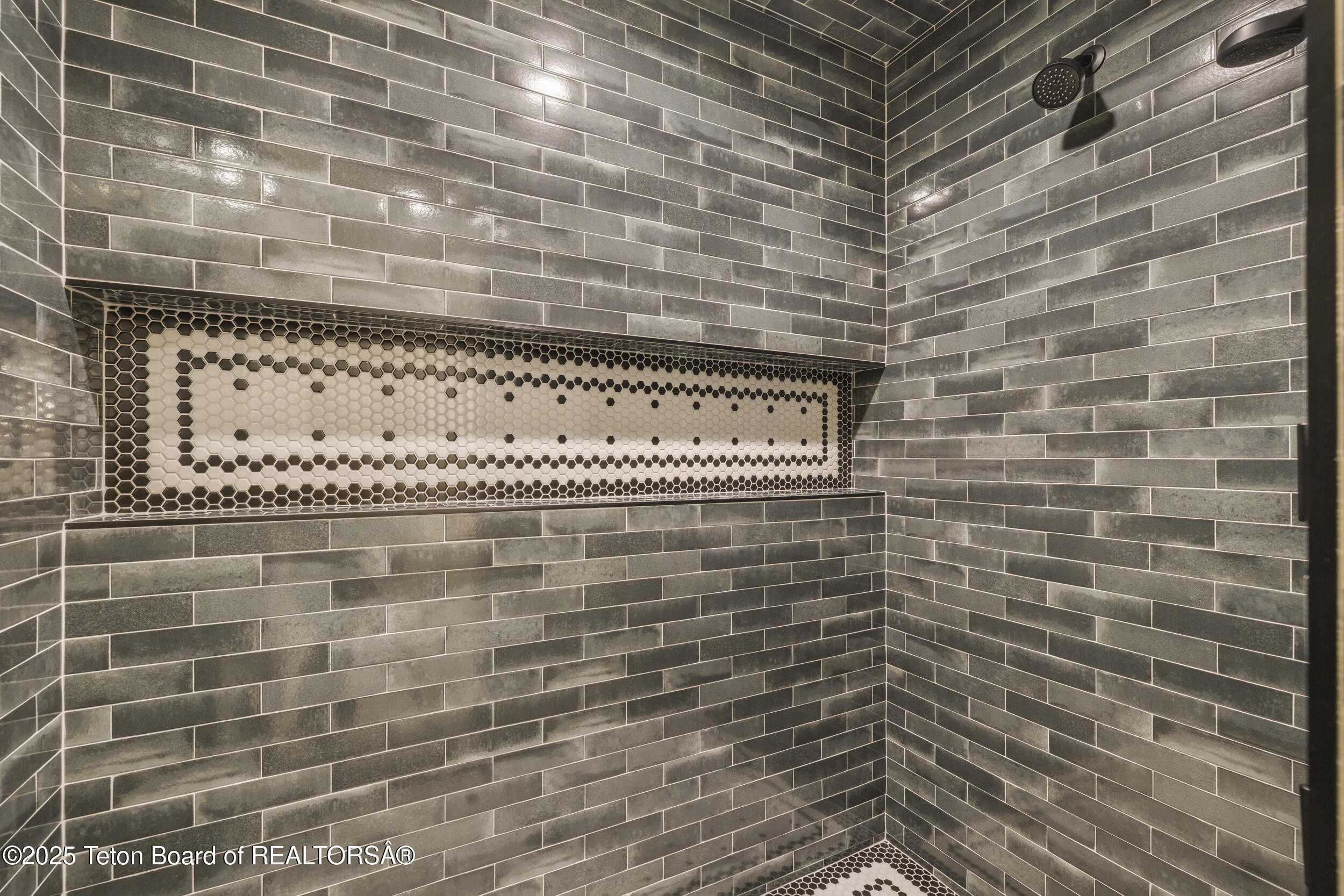 Swan Valley, Idaho 83449, United States, 4 Bedrooms Bedrooms, ,4 BathroomsBathrooms,Residential,Active,181524