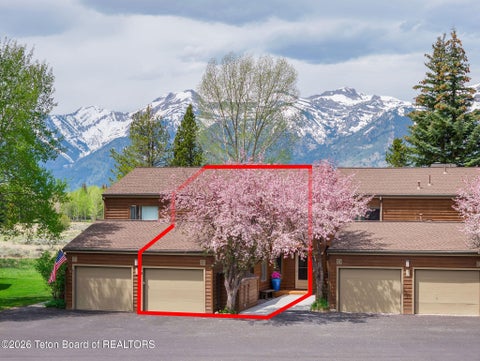 Photo of 330 E SAGEBRUSH Drive #12-5-E, Jackson, WY 83001 (MLS # 26-615)