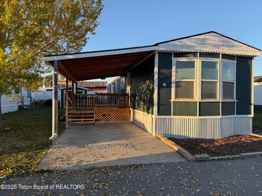 392 N MAIN ST SPC 18, THAYNE, WY 83127 - Image 75dfb2fc7acb66d51c280e80edadae3d/476060727