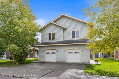 Photo of 321 Forest View Dr, Driggs, ID 83452 (MLS # 25-2678) Photo of 321 Forest View Dr, Driggs, ID 83452 (MLS # 25-2678)