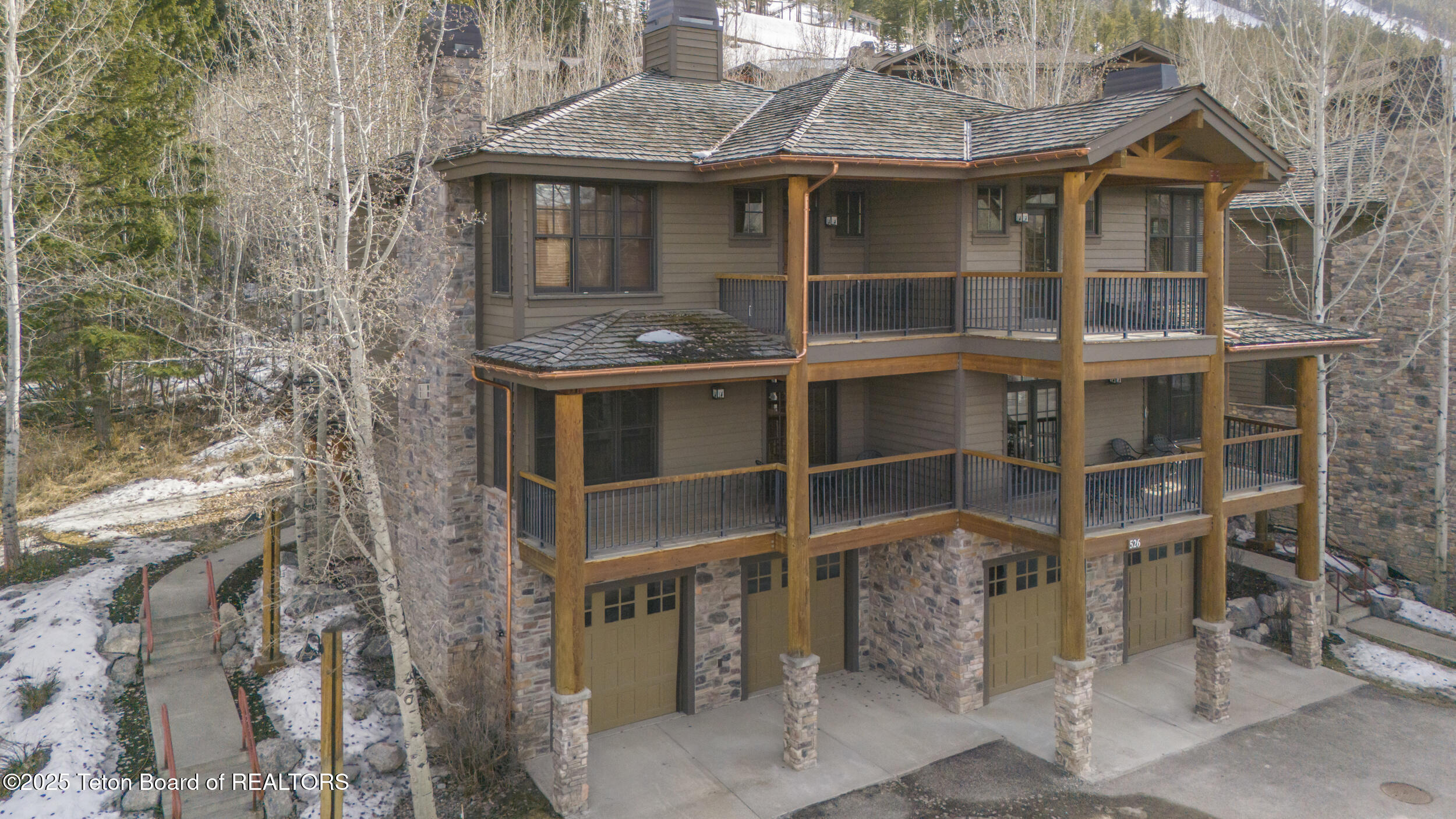 Jackson, Wyoming 83001, United States, 3 Bedrooms Bedrooms, ,3 BathroomsBathrooms,Residential,Active,58139