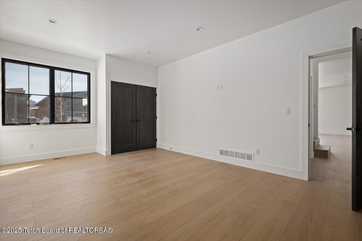 Victor, Idaho 83455, United States, 3 Bedrooms Bedrooms, ,3 BathroomsBathrooms,Residential,Active,92152