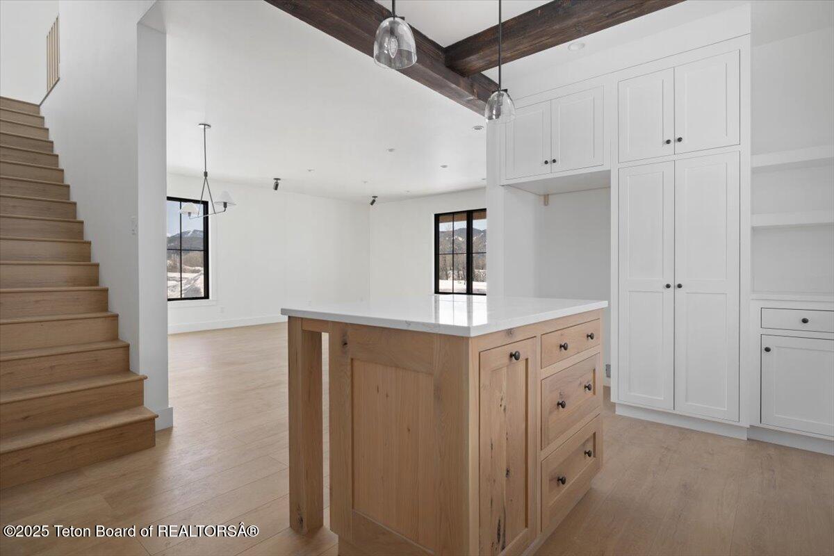 Victor, Idaho 83455, United States, 3 Bedrooms Bedrooms, ,3 BathroomsBathrooms,Residential,Active,92152