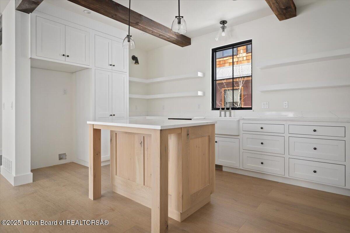 Victor, Idaho 83455, United States, 3 Bedrooms Bedrooms, ,3 BathroomsBathrooms,Residential,Active,92152