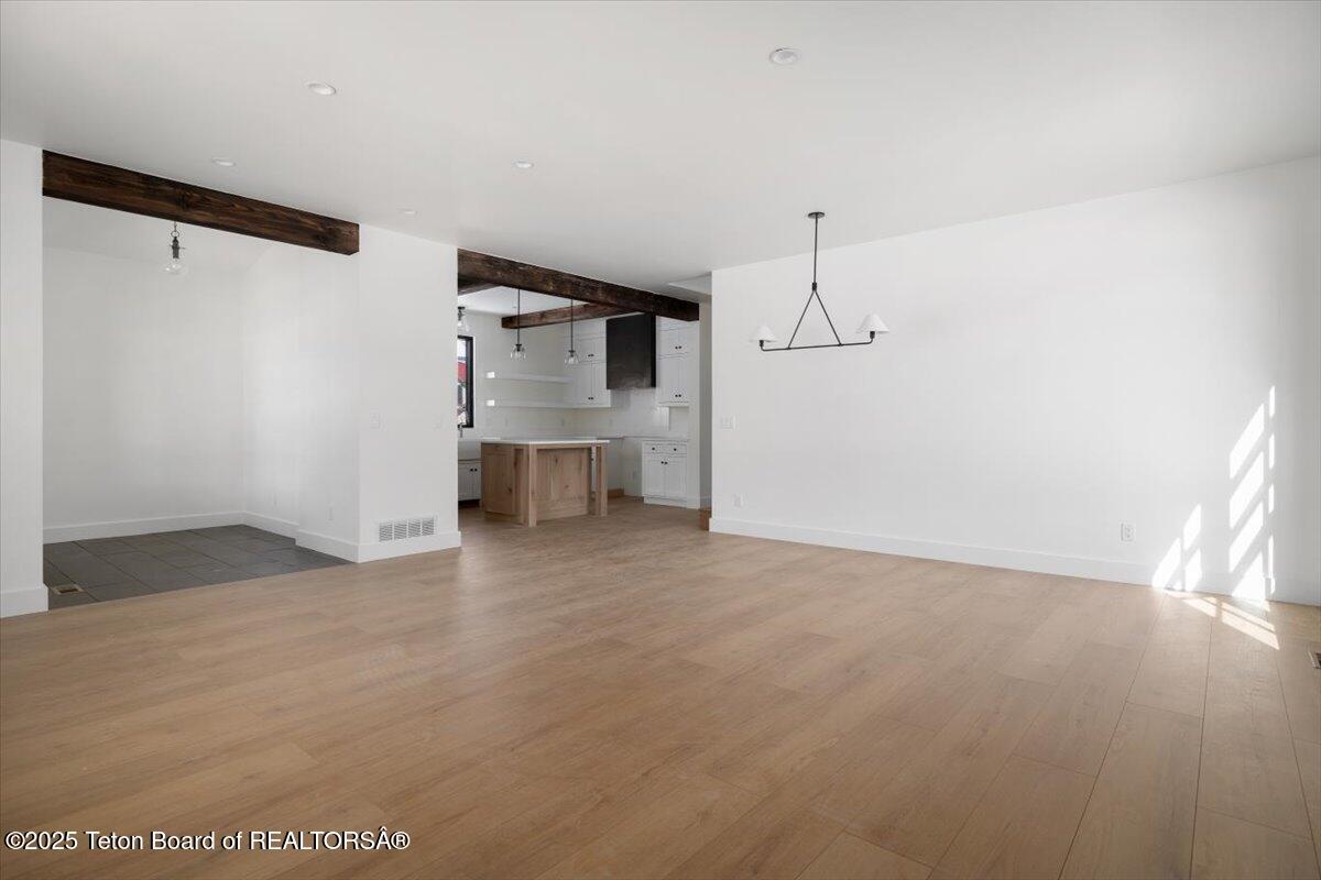 Victor, Idaho 83455, United States, 3 Bedrooms Bedrooms, ,3 BathroomsBathrooms,Residential,Active,92152