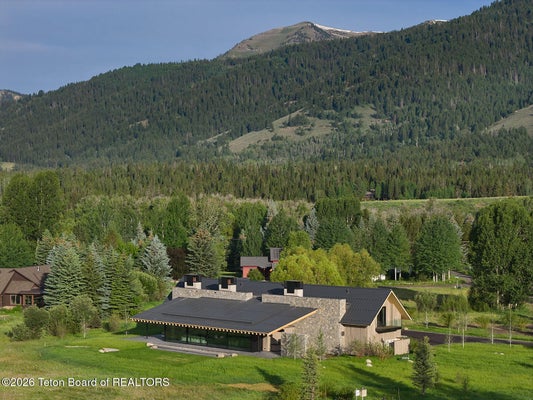 5370 W FALLEN PINE DR, WILSON, WY 83014 - Image 87052bfda9dcee784135dd22b0d34310/2929276558