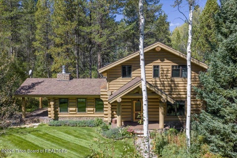 Photo of 2815 SPARROW HAWK Road, Wilson, WY 83014 (MLS # 26-2387)