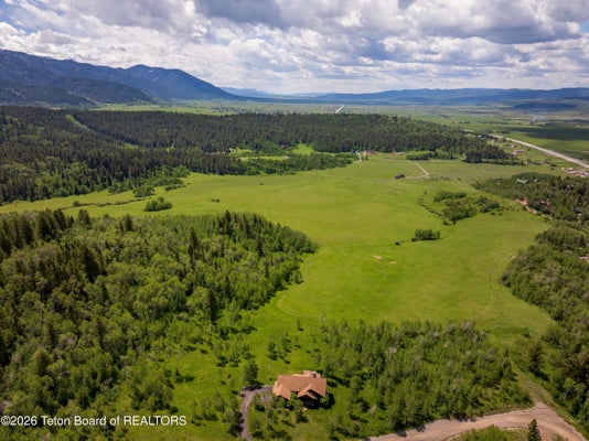 FALCON DR, ALPINE, WY 83128 - Image 8a7ac76414c61aafd8ca114c7ea37dfd/4060089867