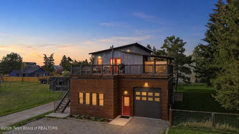 Photo of 155 E FREMONT Avenue, Driggs, ID 83422 (MLS # 26-1047)