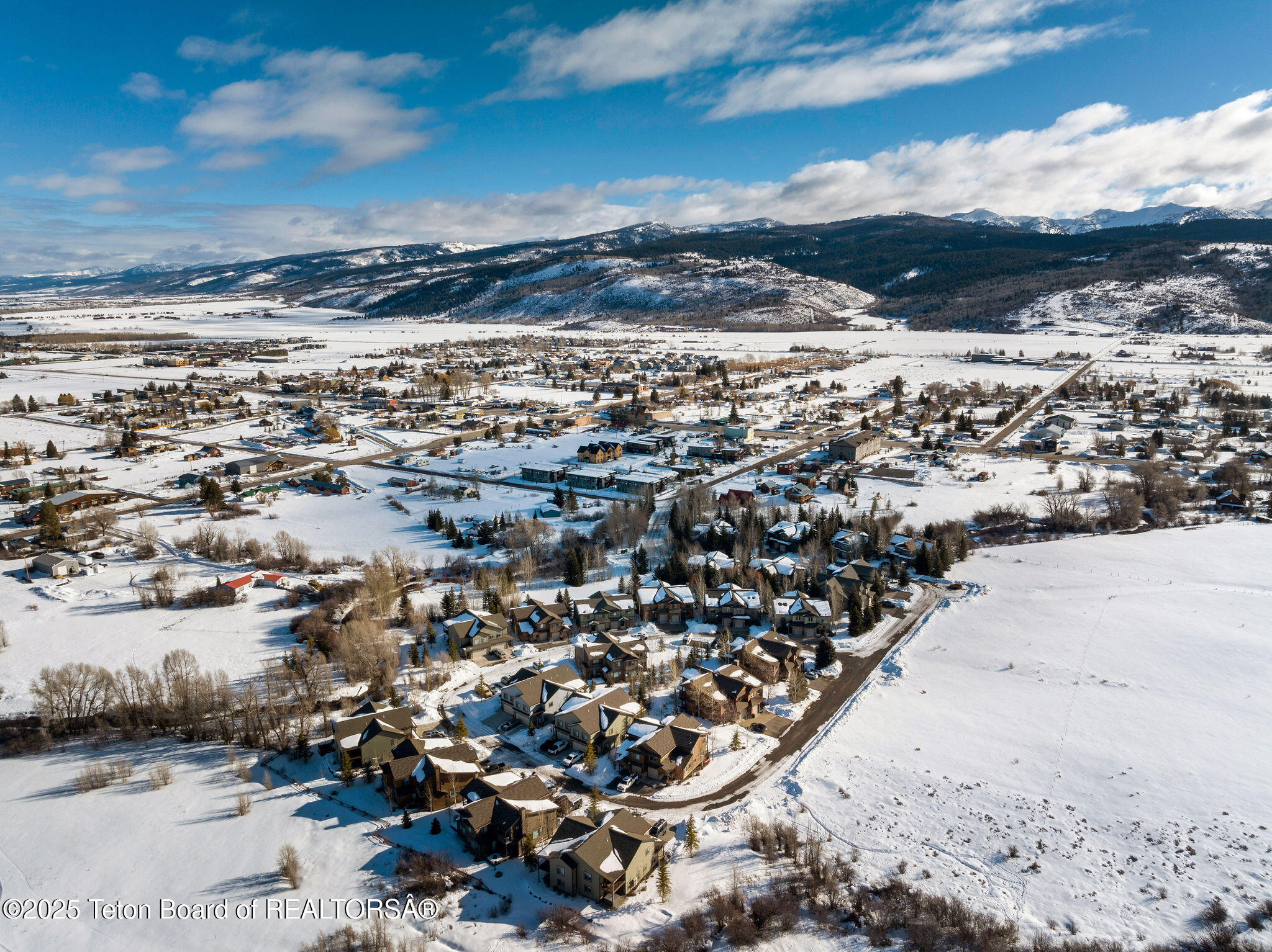 Victor, Idaho 83455, United States, 3 Bedrooms Bedrooms, ,4 BathroomsBathrooms,Residential,Active,83180