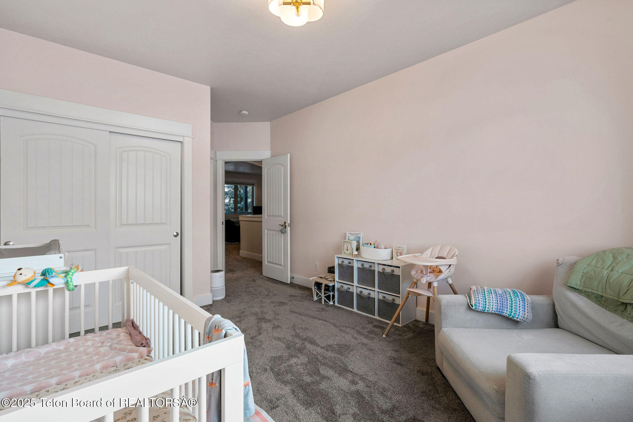 Victor, Idaho 83455, United States, 3 Bedrooms Bedrooms, ,4 BathroomsBathrooms,Residential,Active,83180