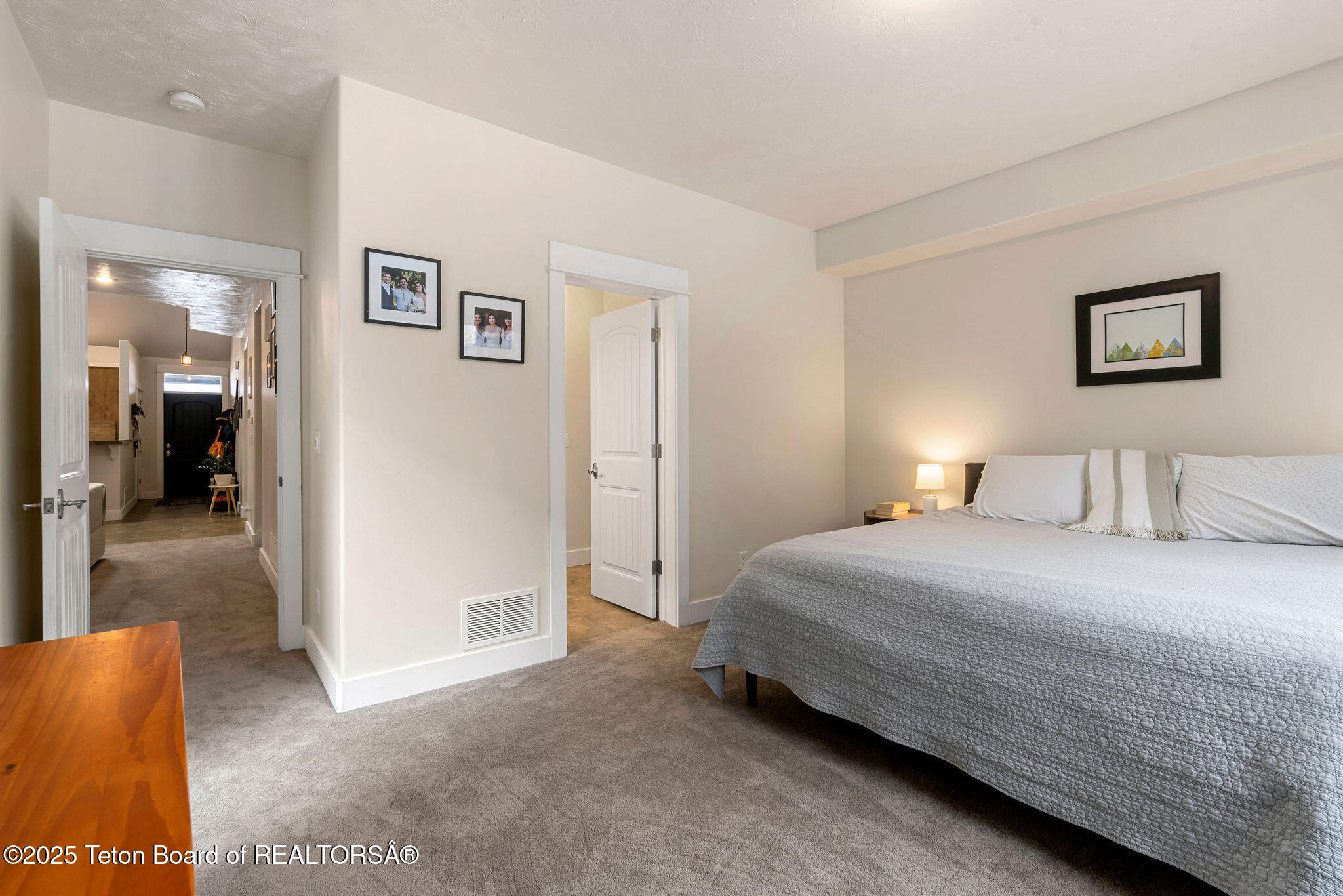 Victor, Idaho 83455, United States, 3 Bedrooms Bedrooms, ,4 BathroomsBathrooms,Residential,Active,83180