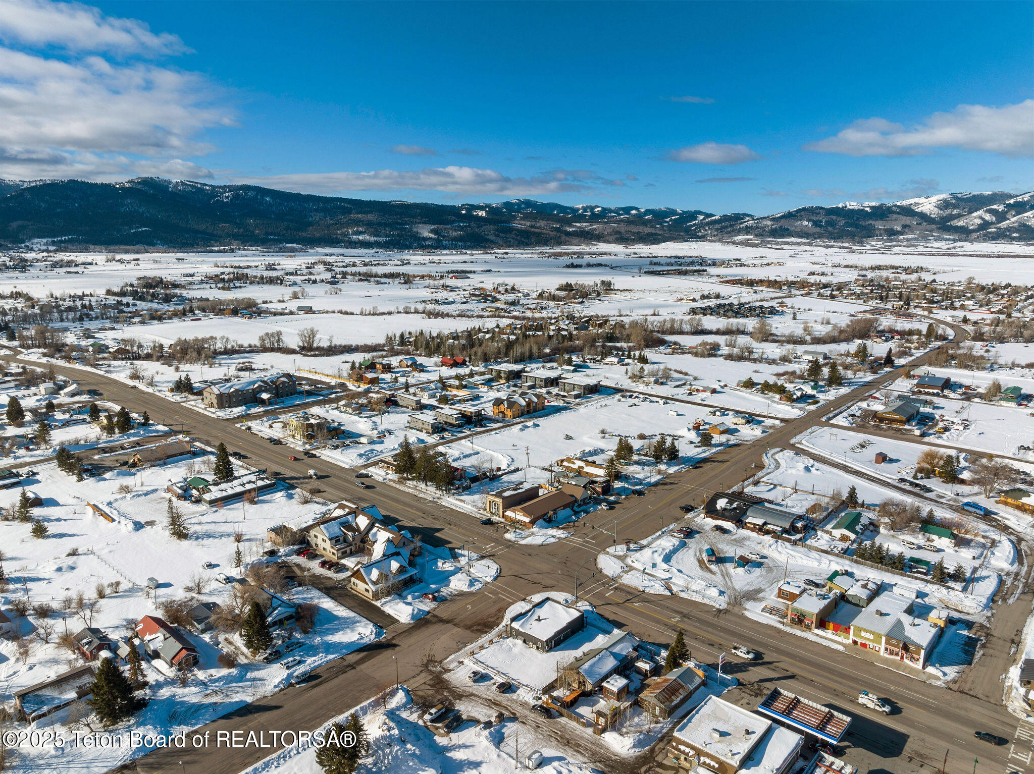 Victor, Idaho 83455, United States, 3 Bedrooms Bedrooms, ,4 BathroomsBathrooms,Residential,Active,83180