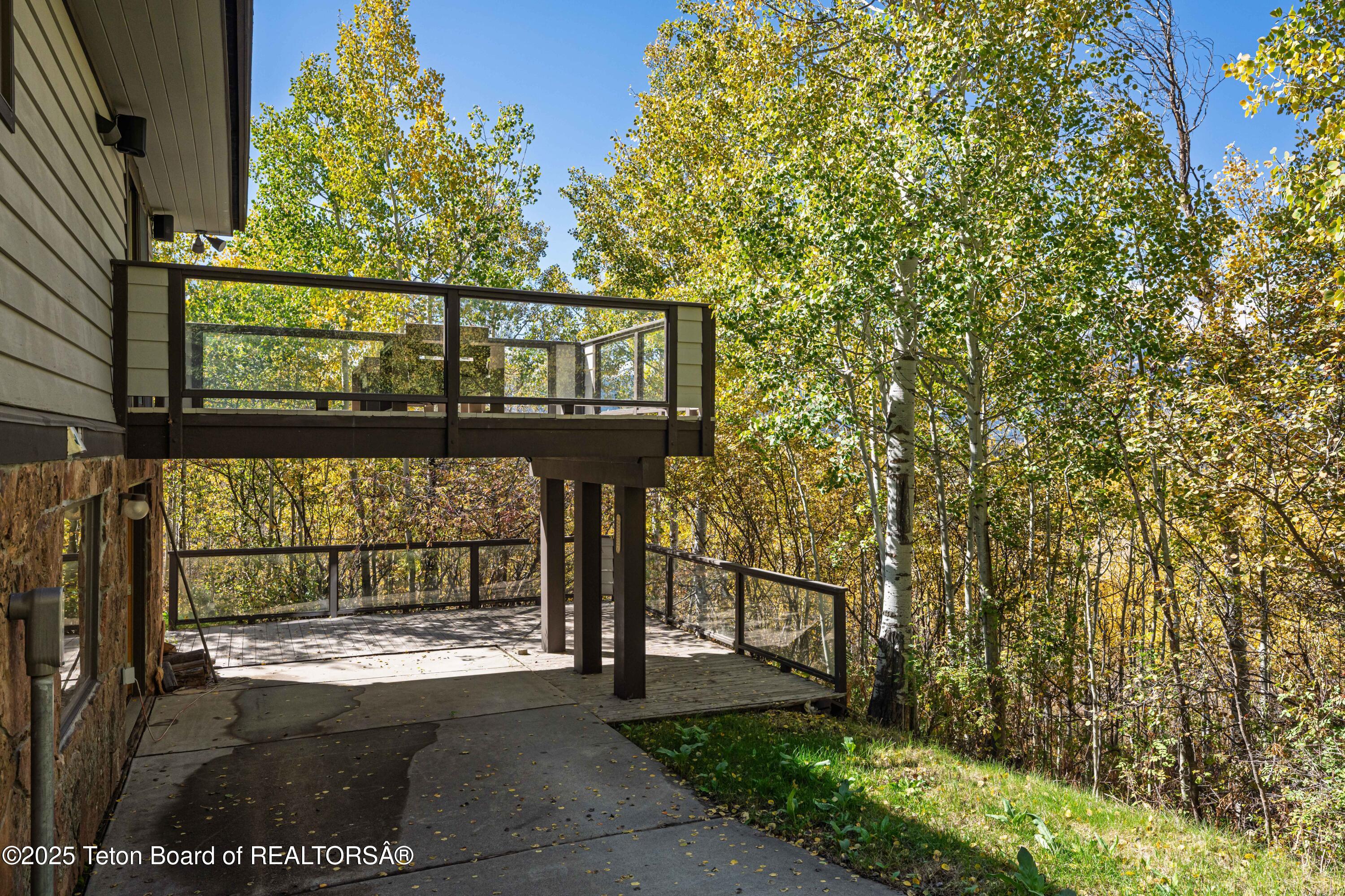 Jackson, Wyoming 83001, United States, 5 Bedrooms Bedrooms, ,3 BathroomsBathrooms,Residential,Active,198266