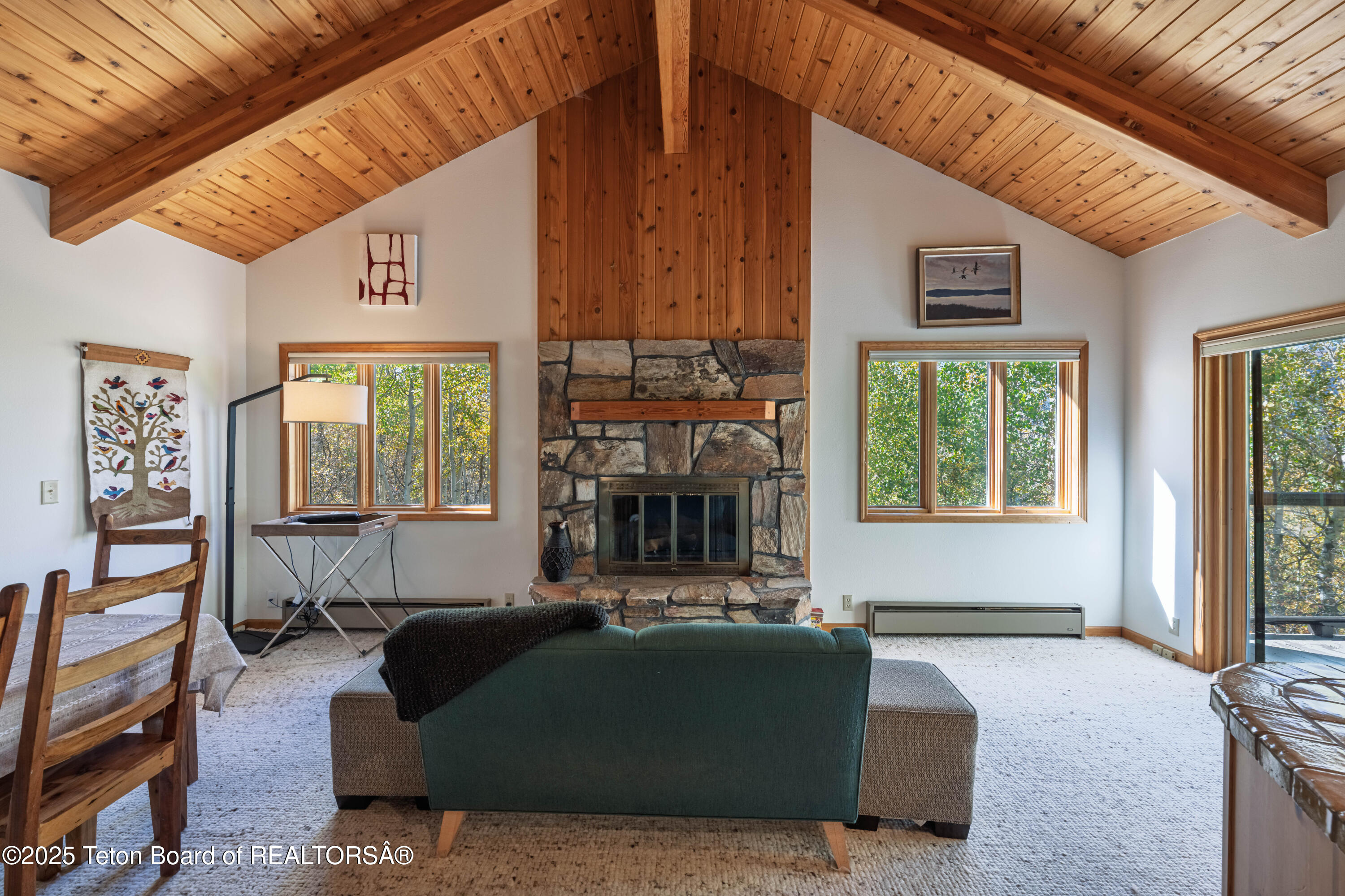 Jackson, Wyoming 83001, United States, 5 Bedrooms Bedrooms, ,3 BathroomsBathrooms,Residential,Active,198266