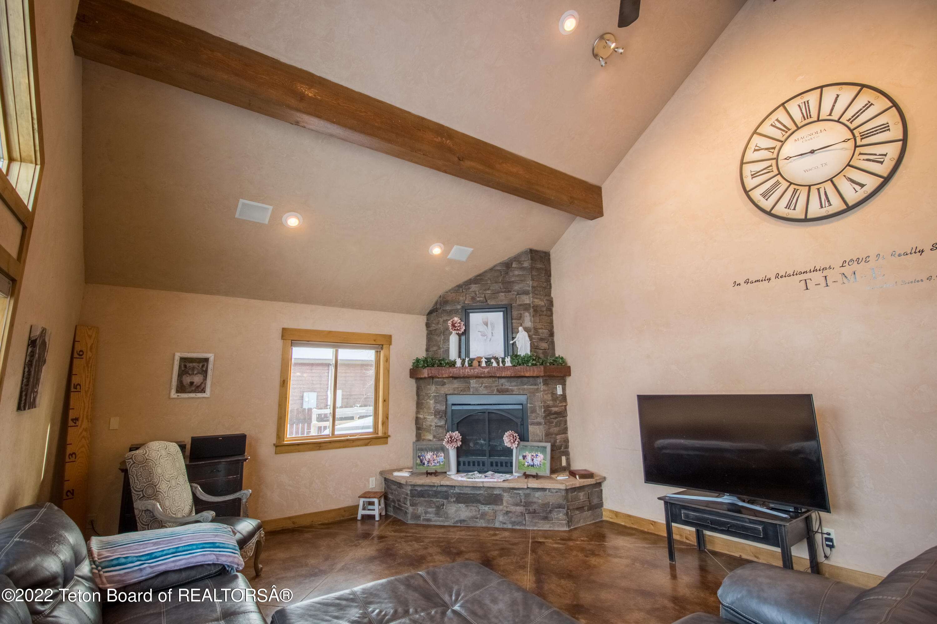 Victor, Idaho 83455, United States, 7 Bedrooms Bedrooms, ,4 BathroomsBathrooms,Residential,Pending,53722