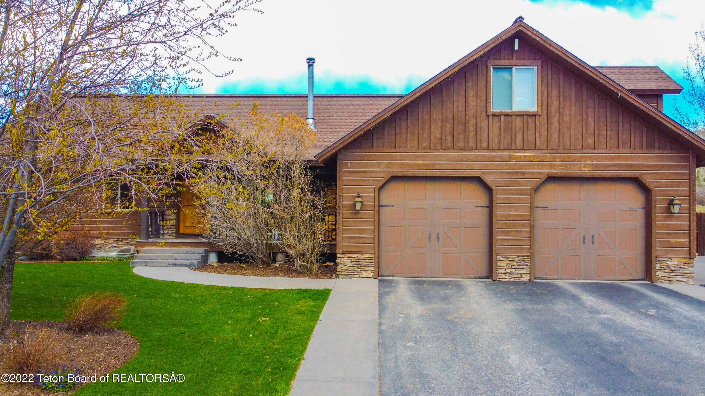 Victor, Idaho 83455, United States, 7 Bedrooms Bedrooms, ,4 BathroomsBathrooms,Residential,Pending,53722