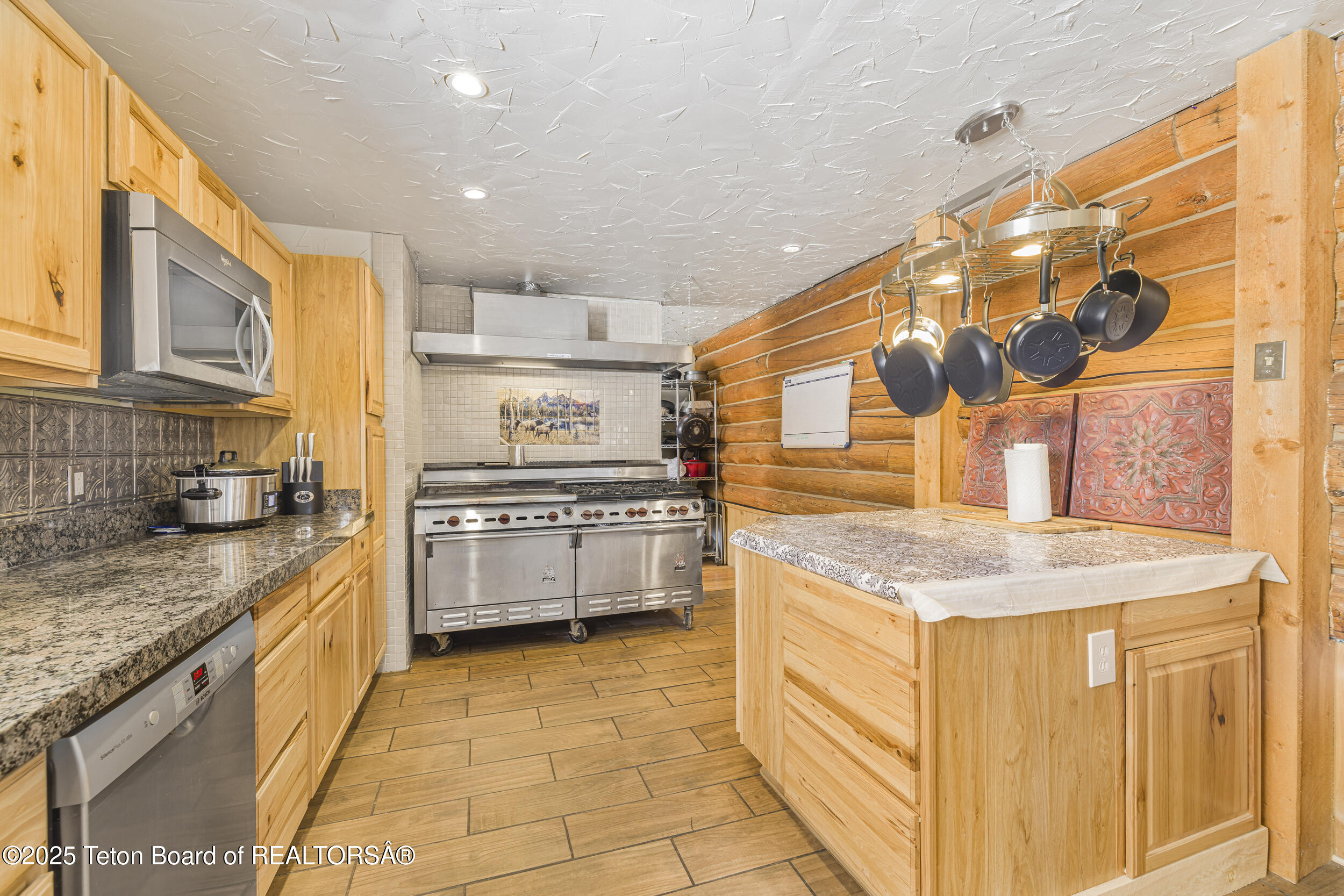 Daniel, Wyoming 83115, United States, ,4 BathroomsBathrooms,Residential,Active,166039