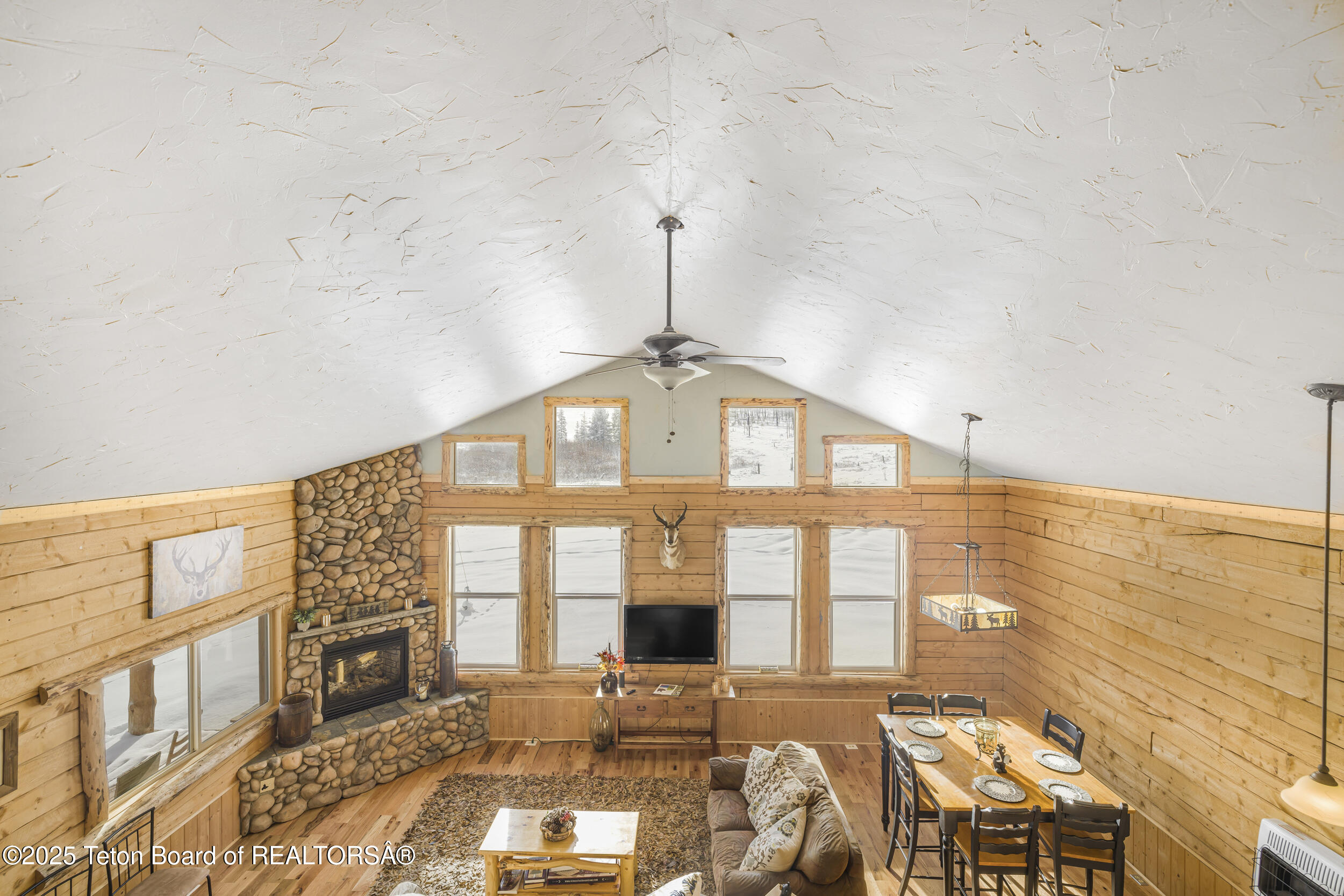 Daniel, Wyoming 83115, United States, ,4 BathroomsBathrooms,Residential,Active,166039