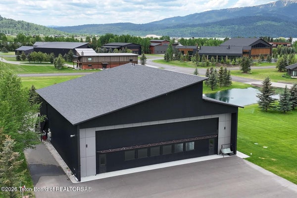 868 DIAMANDIS DR, ALPINE, WY 83128 - Image a76e291f172ffe76924faa8dfda02729/4240079019