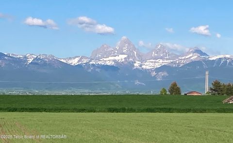 Photo of 8416 Blue Ridge Lane, Tetonia, ID 83452 (MLS # 26-115)