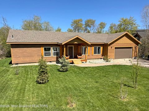 Photo of 196 CLOUDVEIL Court, Driggs, ID 83422 (MLS # 25-2426)