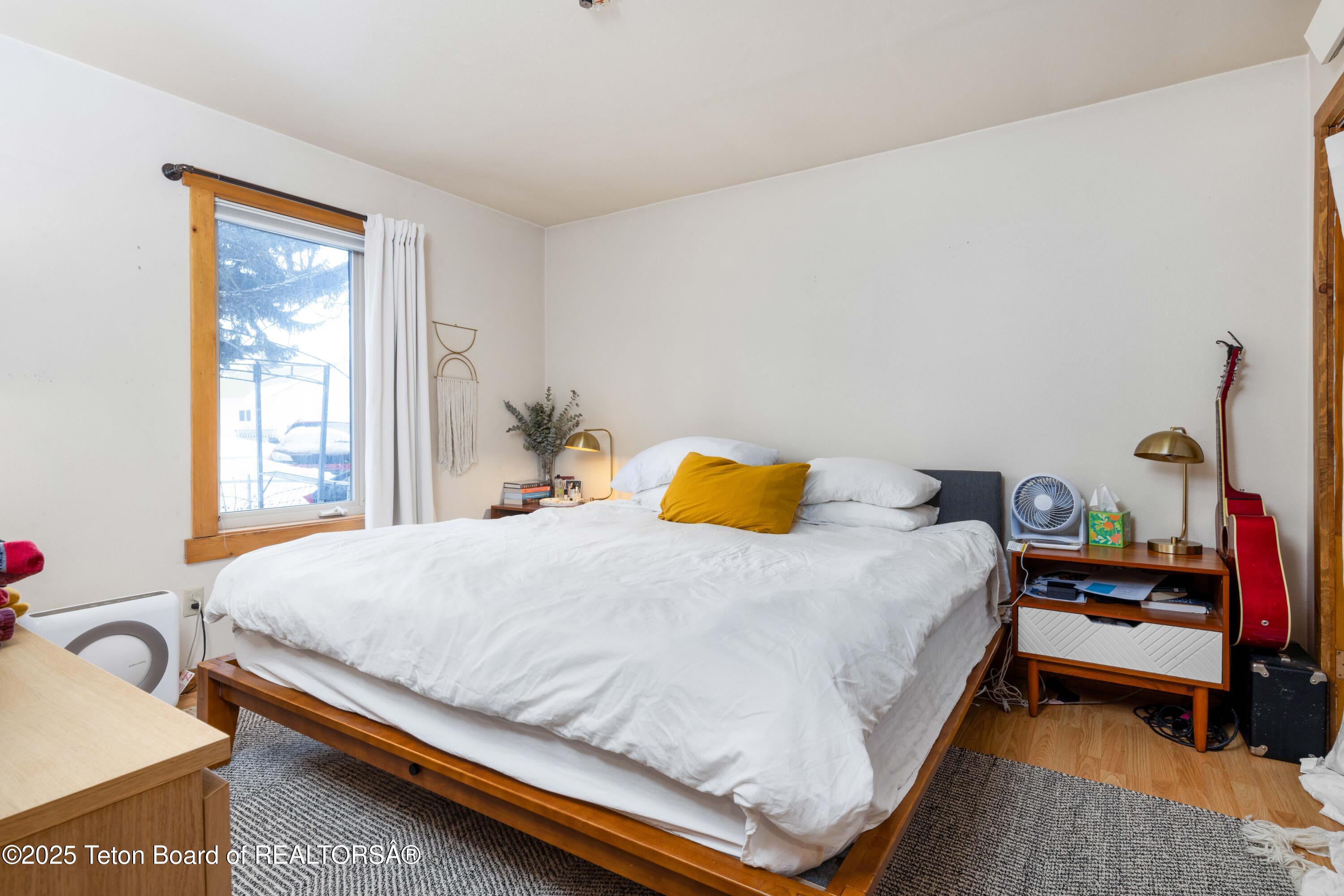 Jackson, Wyoming 83001, United States, 2 Bedrooms Bedrooms, ,2 BathroomsBathrooms,Residential,Active,19273