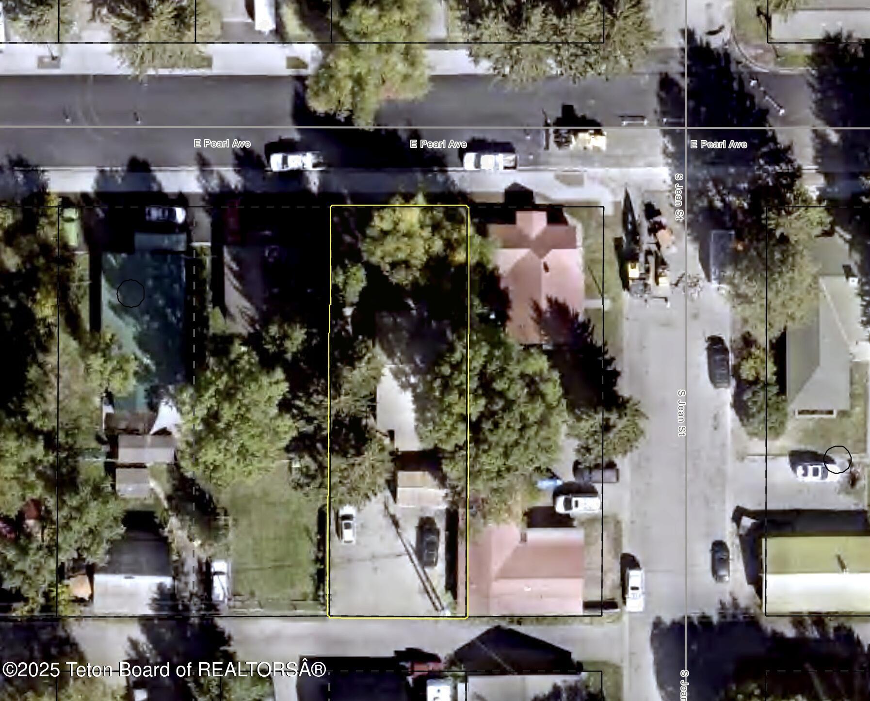 Jackson, Wyoming 83001, United States, 2 Bedrooms Bedrooms, ,2 BathroomsBathrooms,Residential,Active,19273