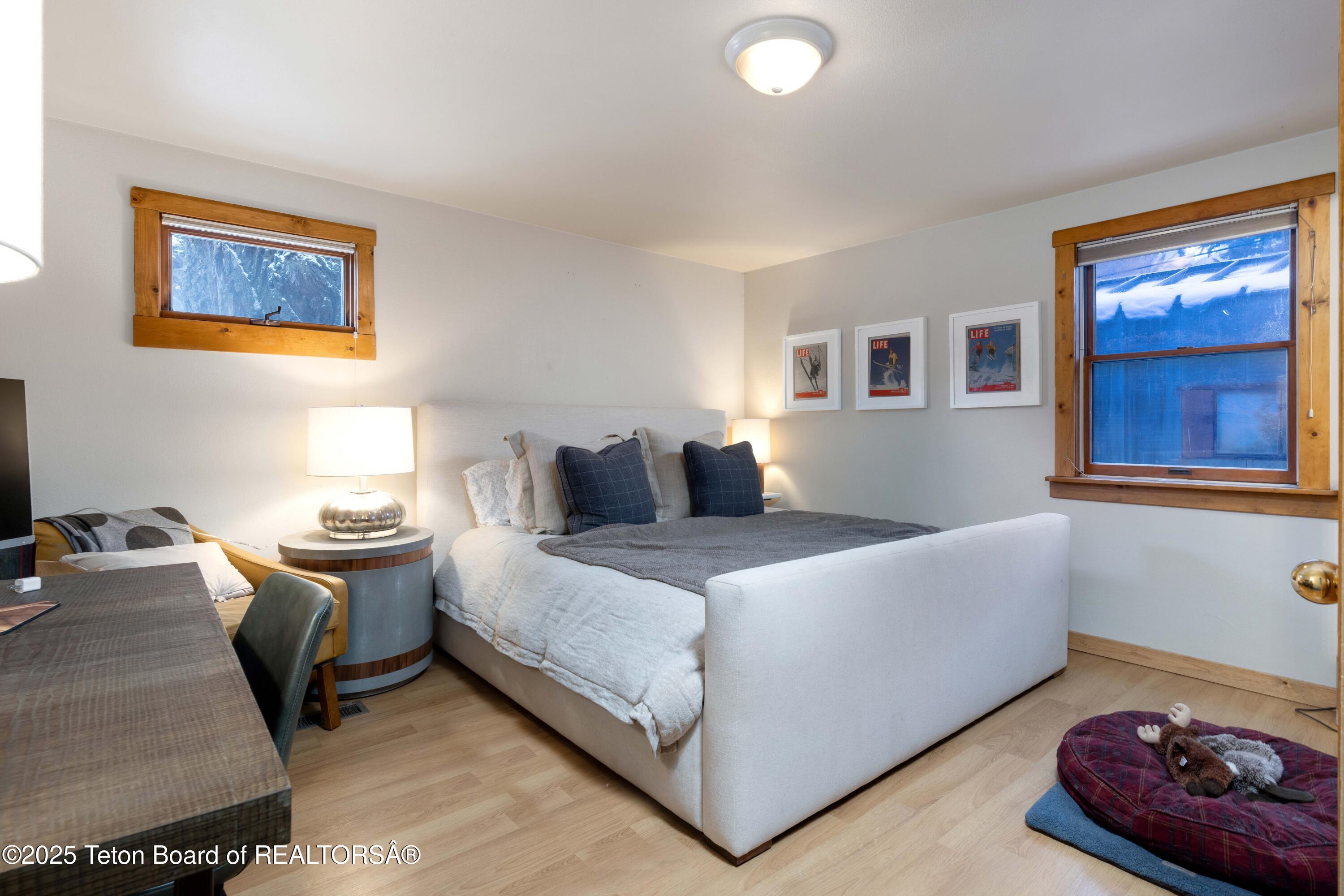 Jackson, Wyoming 83001, United States, 2 Bedrooms Bedrooms, ,2 BathroomsBathrooms,Residential,Active,19273