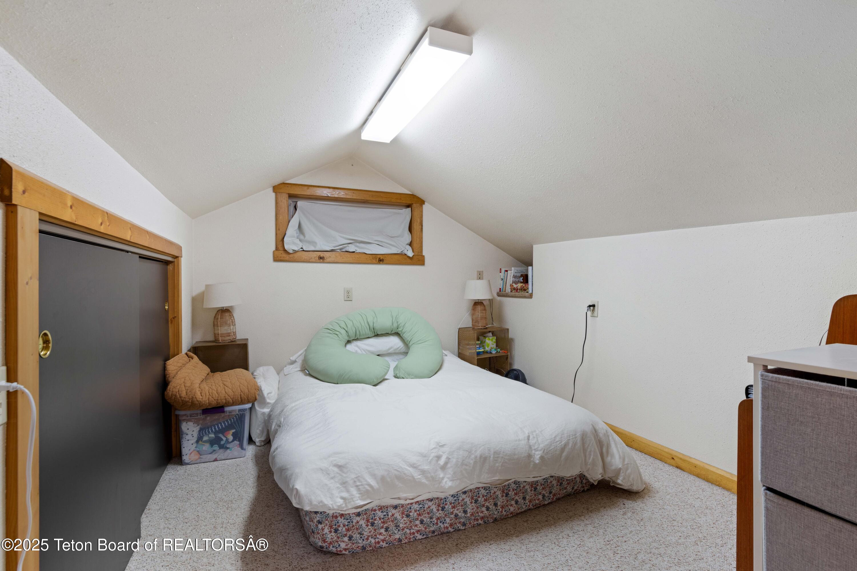 Jackson, Wyoming 83001, United States, 2 Bedrooms Bedrooms, ,2 BathroomsBathrooms,Residential,Active,19273