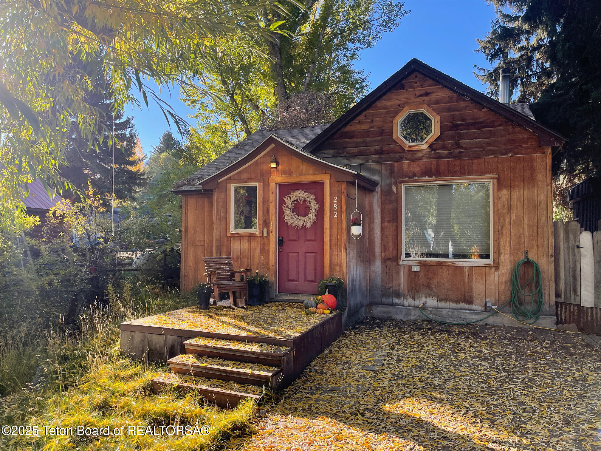 Jackson, Wyoming 83001, United States, 2 Bedrooms Bedrooms, ,2 BathroomsBathrooms,Residential,Active,19273