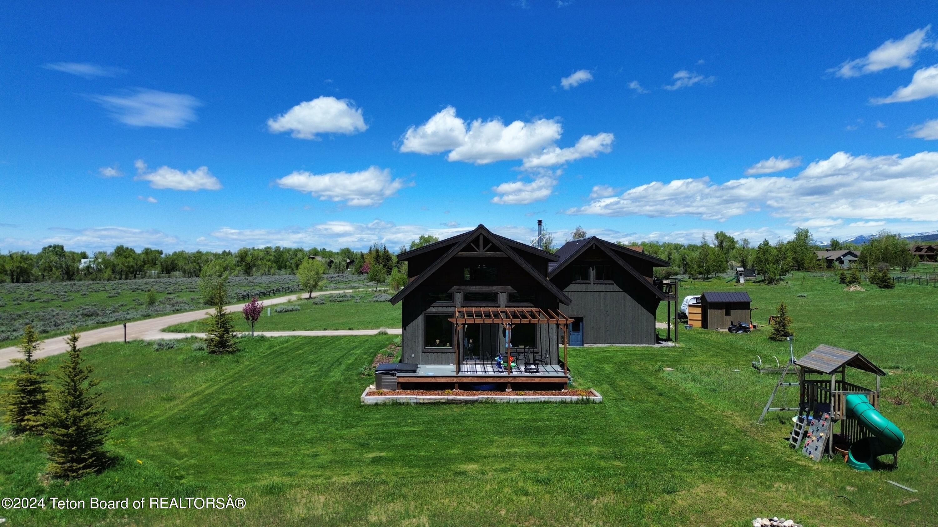 Victor, Idaho 83455, United States, 5 Bedrooms Bedrooms, ,3 BathroomsBathrooms,Residential,Active,55943