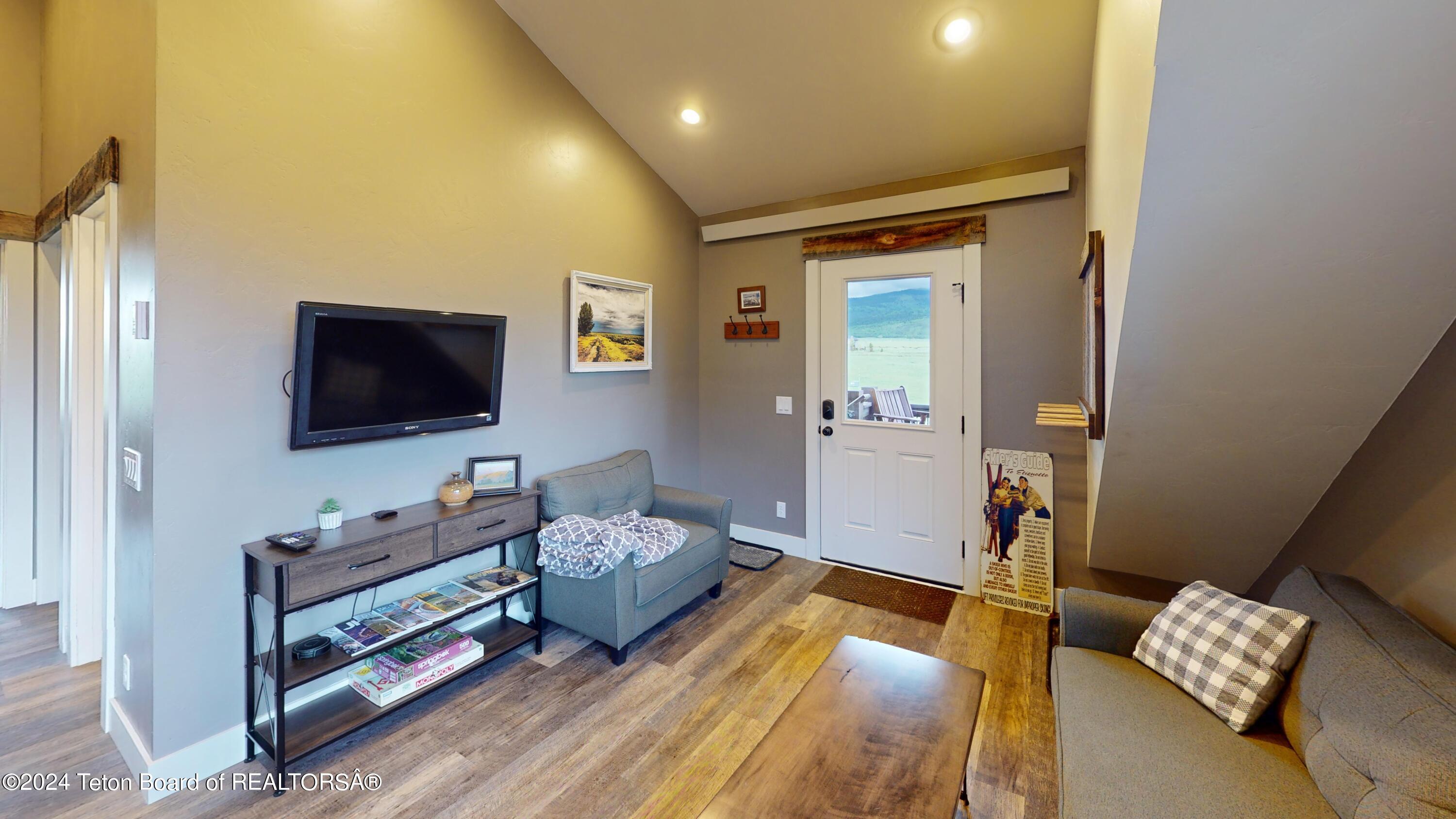 Victor, Idaho 83455, United States, 5 Bedrooms Bedrooms, ,3 BathroomsBathrooms,Residential,Active,55943