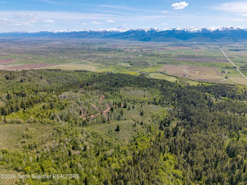 Photo of 2 LABRA Lane, Victor, ID 83455 (MLS # 26-1242)