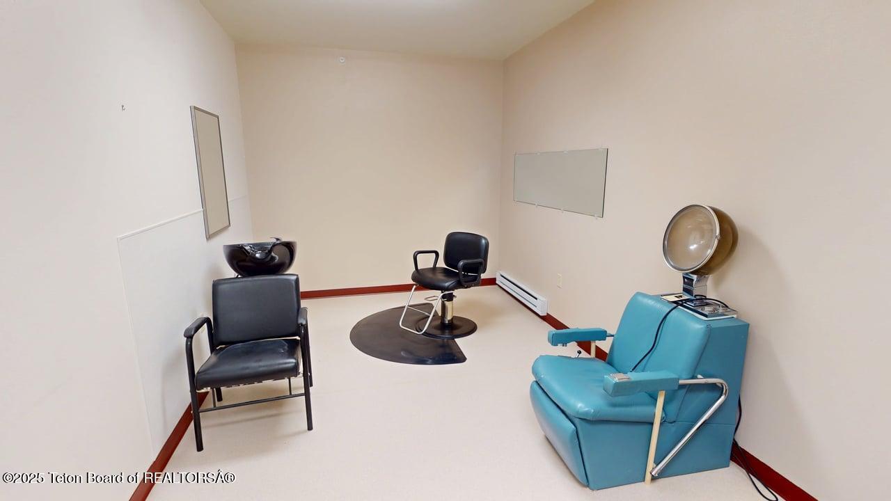 Dubois, Wyoming 82513, United States, ,Commercial,Active,122758