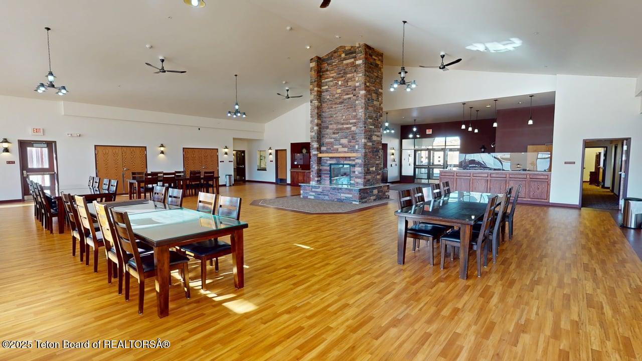 Dubois, Wyoming 82513, United States, ,Commercial,Active,122758