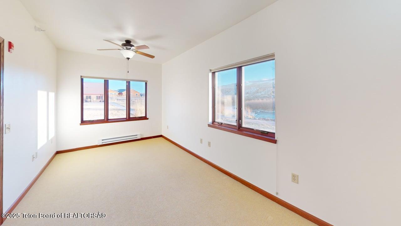 Dubois, Wyoming 82513, United States, ,Commercial,Active,122758