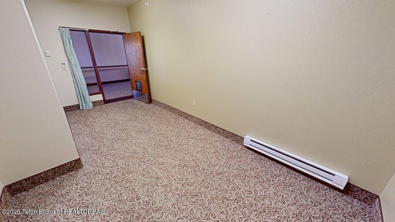 Dubois, Wyoming 82513, United States, ,Commercial,Active,122758