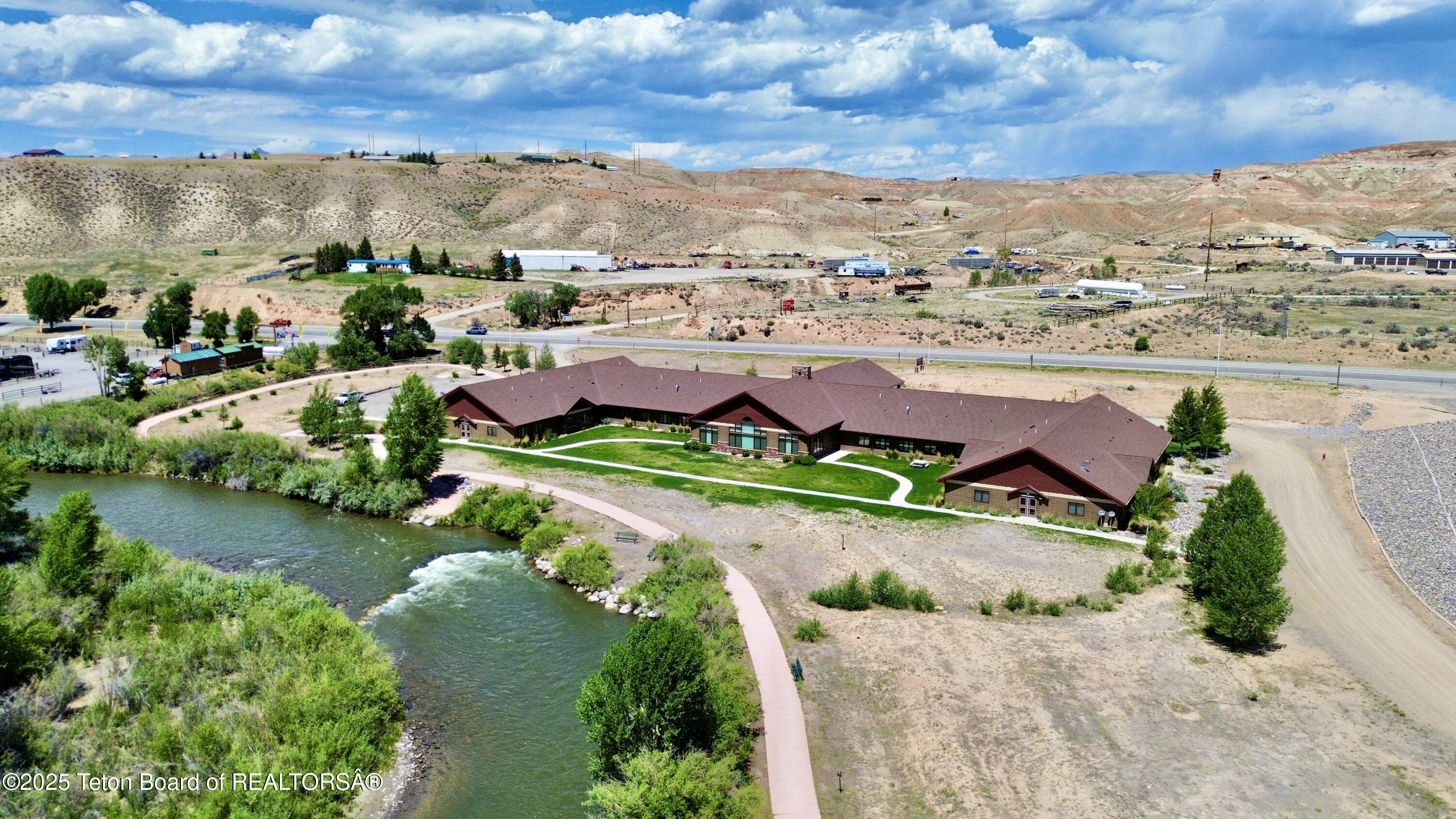 Dubois, Wyoming 82513, United States, ,Commercial,Active,122758