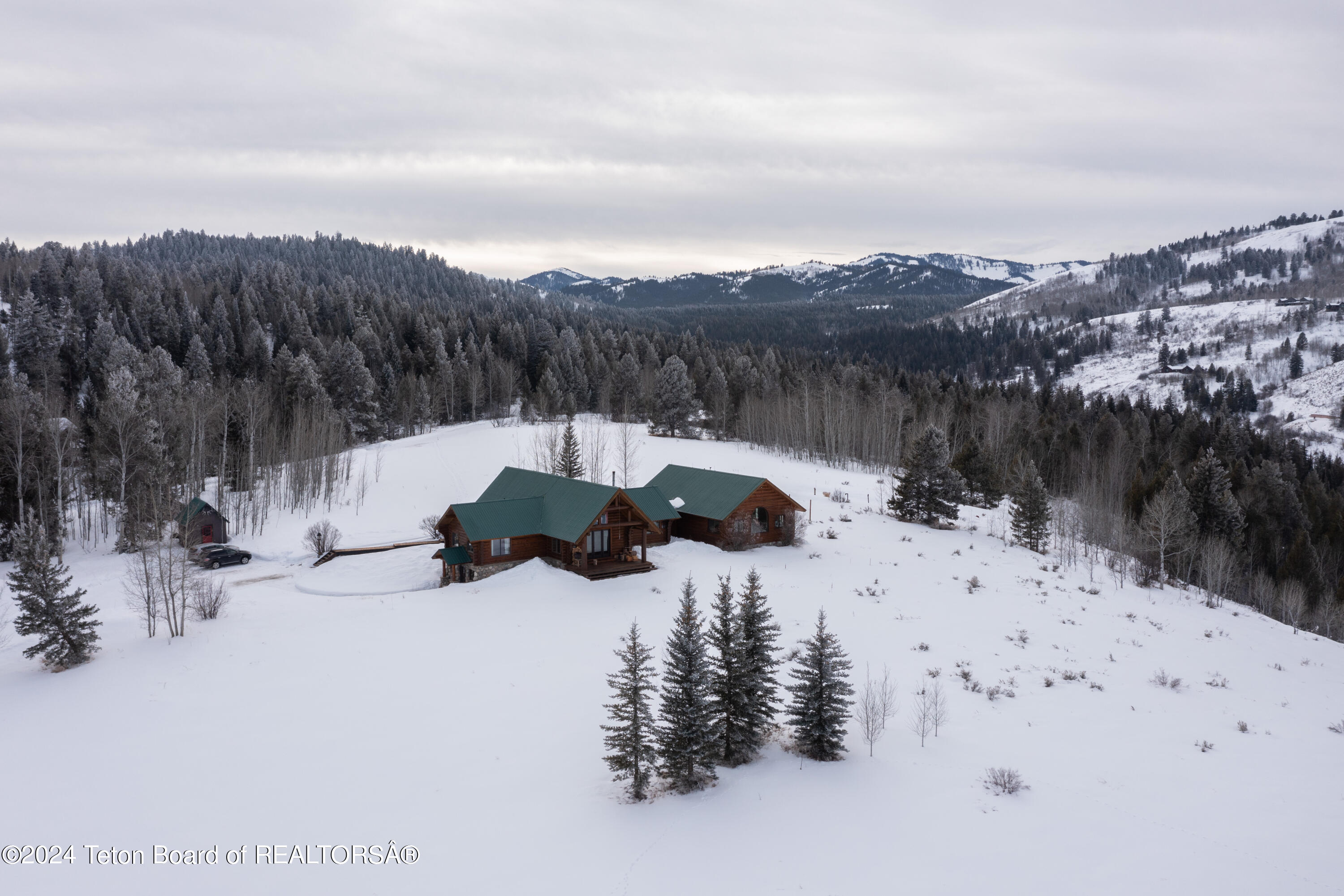 Wilson, Wyoming 83014, United States, 5 Bedrooms Bedrooms, ,4 BathroomsBathrooms,Residential,Active,57486