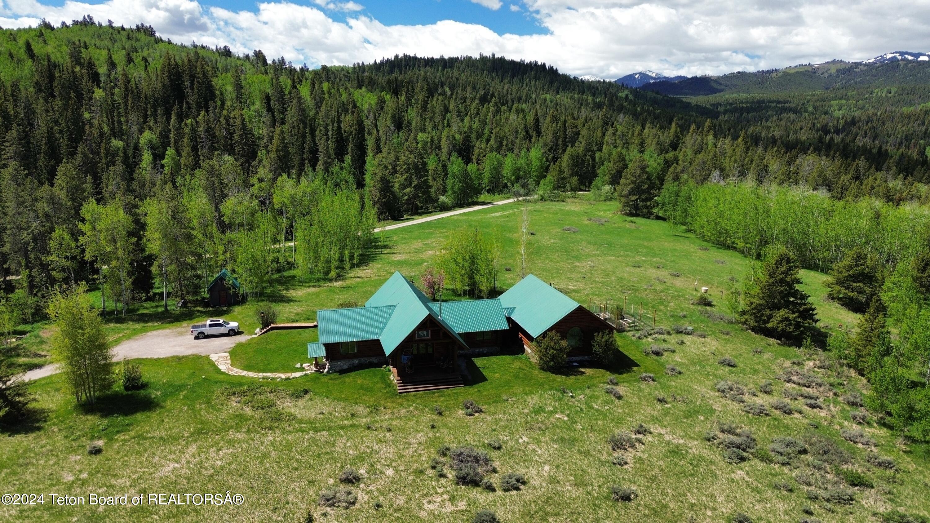 Wilson, Wyoming 83014, United States, 5 Bedrooms Bedrooms, ,4 BathroomsBathrooms,Residential,Active,57486