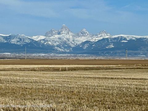 Photo of 8465 West Ridge Road, Tetonia, ID 83452 (MLS # 26-276)