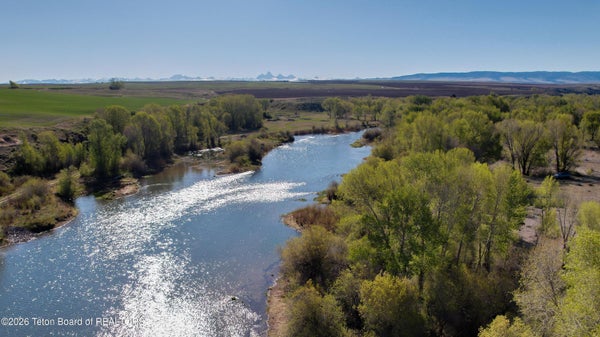 E 2750, NEWDALE, ID 83436 - Image c19f88b0637ae37df07b46655b638b3a/2591835101