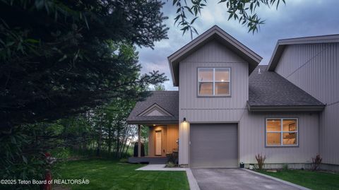 Photo of 112 Aspen Road #36, Driggs, ID 83422 (MLS # 26-592)