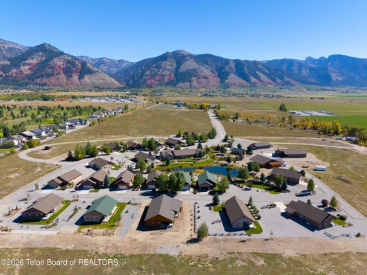109 CEDAR DR, STAR VALLEY RANCH, WY 83127 - Image c7e6a3be5d2ea70d5b7cb7bd93a8af45/3915865282