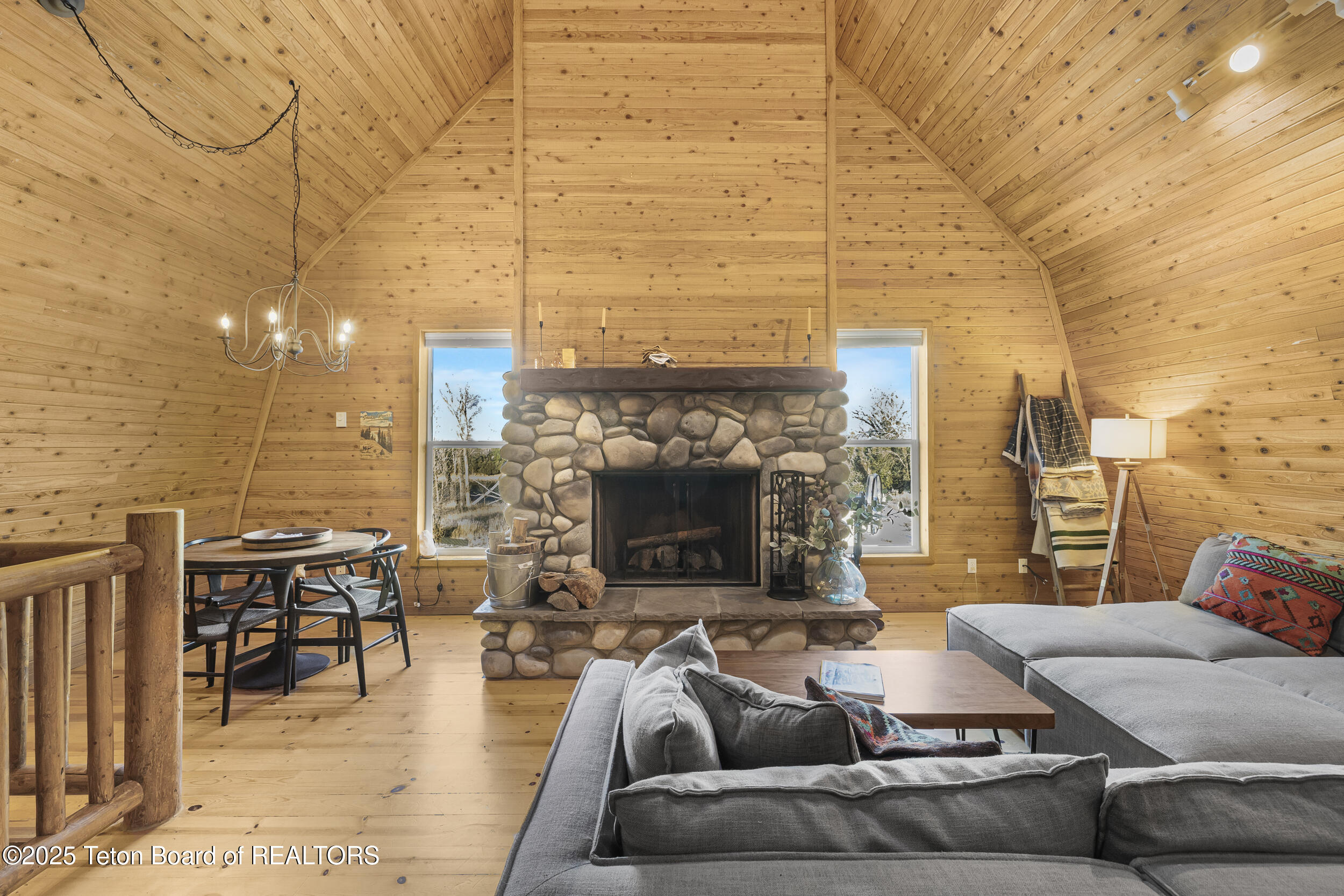 Swan Valley, Idaho 83449, United States, 2 Bedrooms Bedrooms, ,1 BathroomBathrooms,Residential,Active,254278